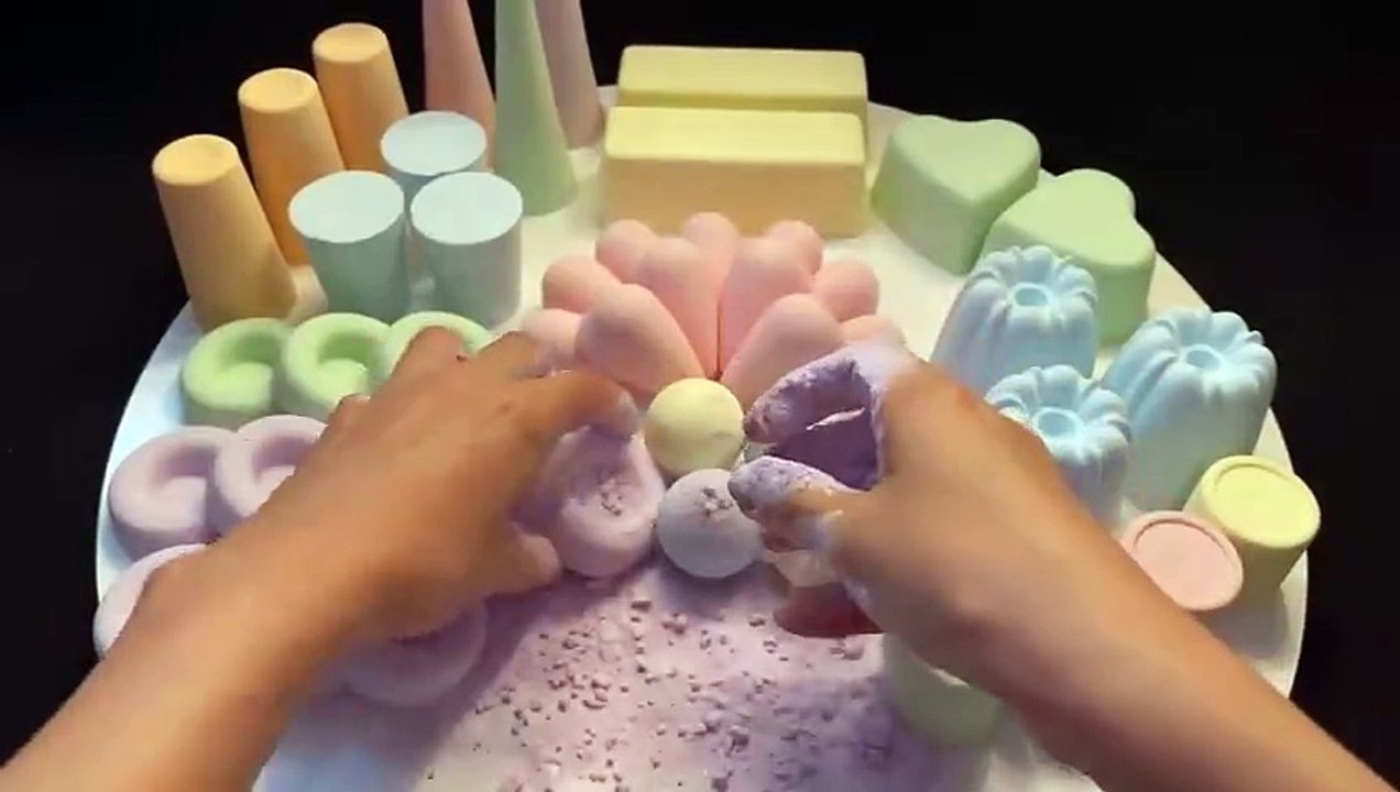 ASMR baking soda _ pastel colors