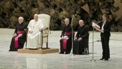 El Papa, con neumonía bilateral: "El corazón está soportando bien" los tratamientos