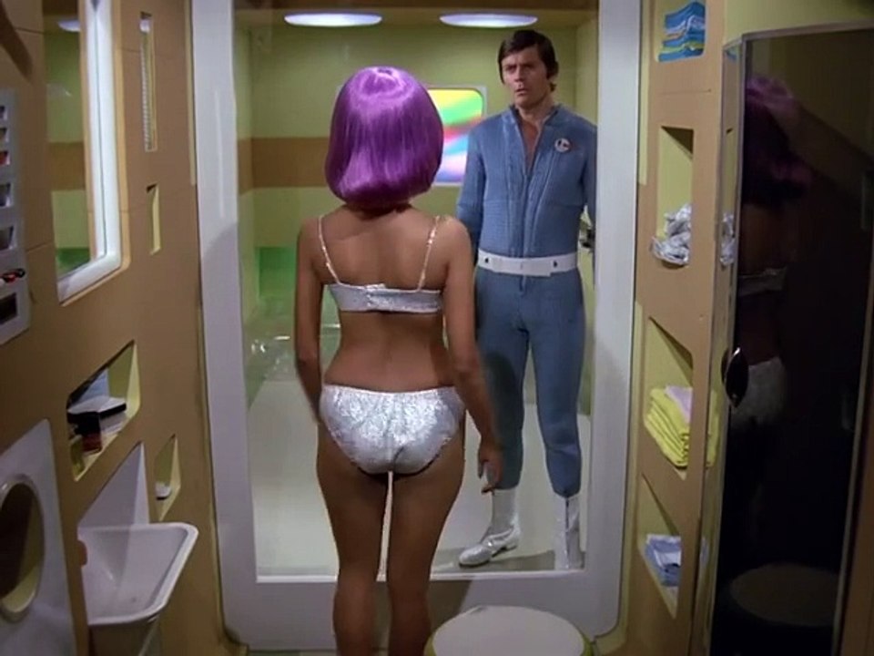 UFO E01 - Der erste Alarm