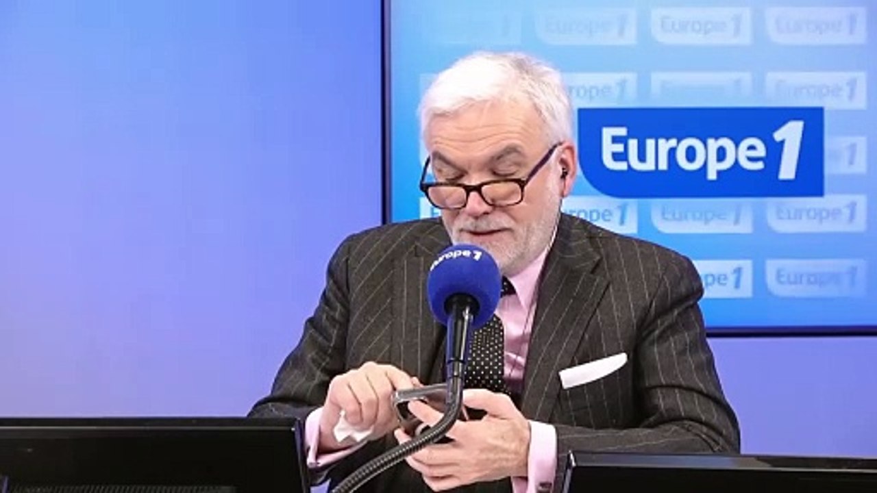 Pascal Praud et vous - Fin des moteurs thermiques au profit de l'électrique : «Le côté blanc ou noir de certains députés fait mal à l'industrie» automobile
