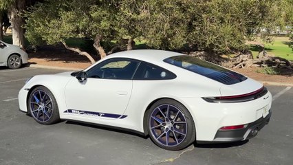 The 2025 Porsche 911 Carrera T Is an Old-School New 911