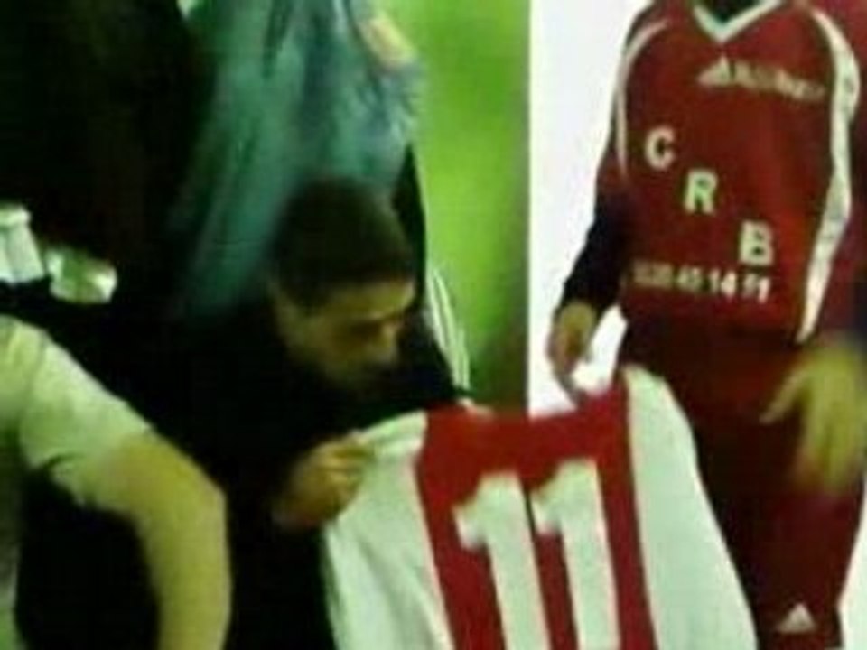 Lionel en tenue