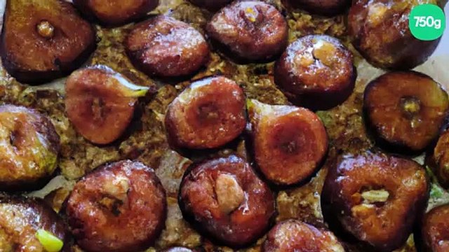 Figues rôties aux amandes mielleuses