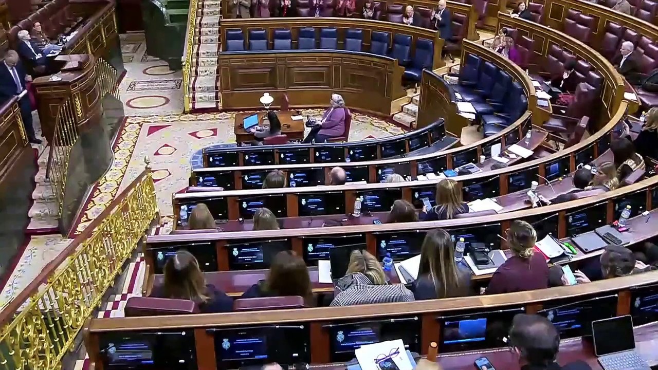 Torres insta al PP a pedirle perdón tras desmontar las "falacias vergonzosas" de Aldama