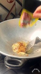 cook spinach and bean sprouts