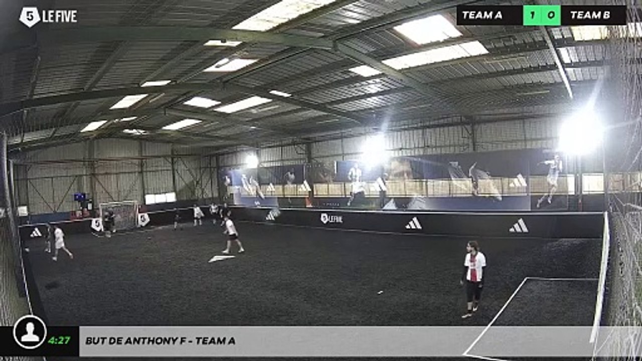 But de Anthony F - Team A