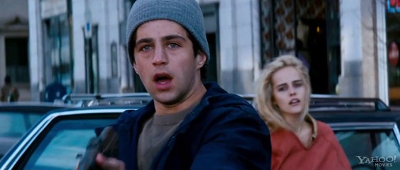 Red Dawn (2012) Official Trailer HD