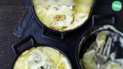 Mini cocottes de rattes gratinées au jambon et au Bresse Bleu