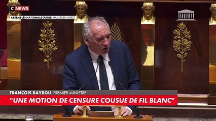 Le Parti socialiste quitte l'Assemblée en pleine allocution de François Bayrou