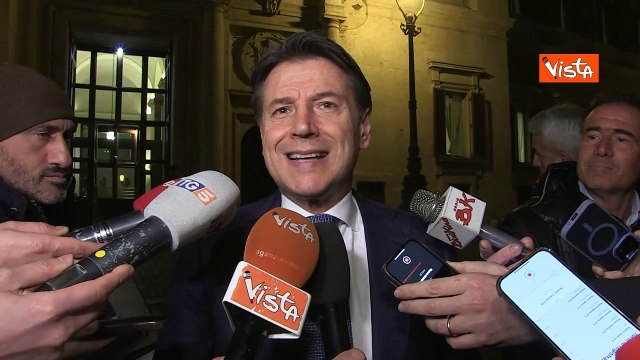 Guerra in Ucraina, Conte: Trump smaschera bellicismo occidentale, fossi in Meloni mi dimetterei