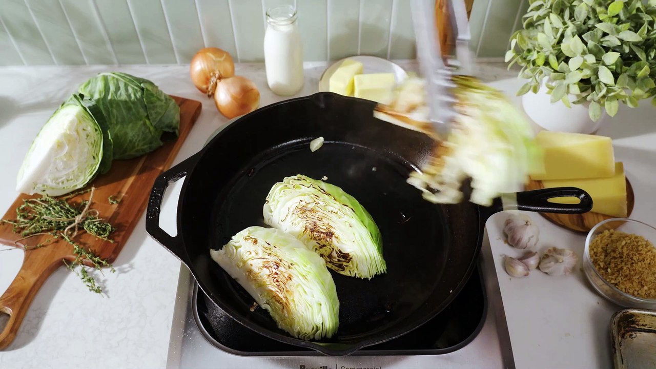 I Caramelized Every Onion I Own To Keep Making This French Onion Cabbage Gratin