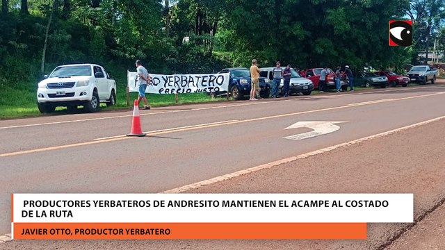 Productores yerbateros de Andresito mantienen el acampe al costado de la ruta