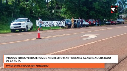 Productores yerbateros de Andresito mantienen el acampe al costado de la ruta