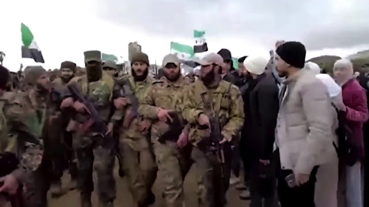 BREAKING: US Deploying Troops to Ukraine to Secure Rare Earth Resources!