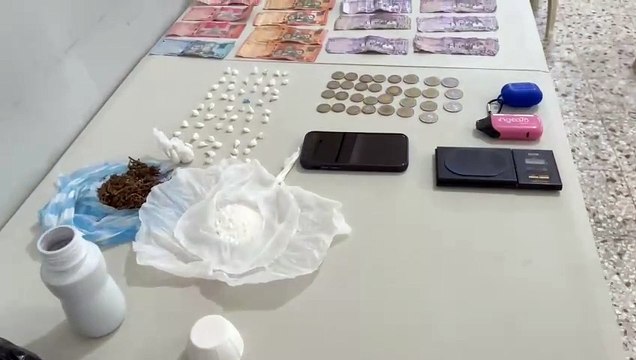 Policía Nacional apresó a un menor de edad en un punto de drogas en Nagua.
