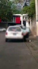 Taxista es sorprendido en acto indebido en plena calle de Tegucigalpa