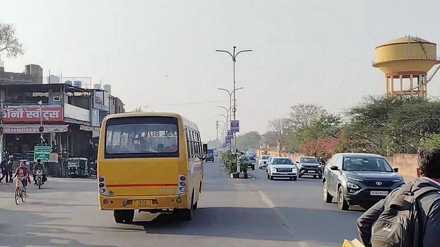 Rajasthan Weather : जयपुर में चल रही ठंडी हवाएं, आज सवेरे धूप ​खिली, हवाओं से पारा गिरा
