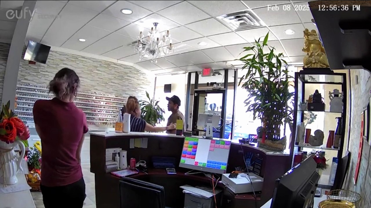 myhouseidirty johns nail salon 3