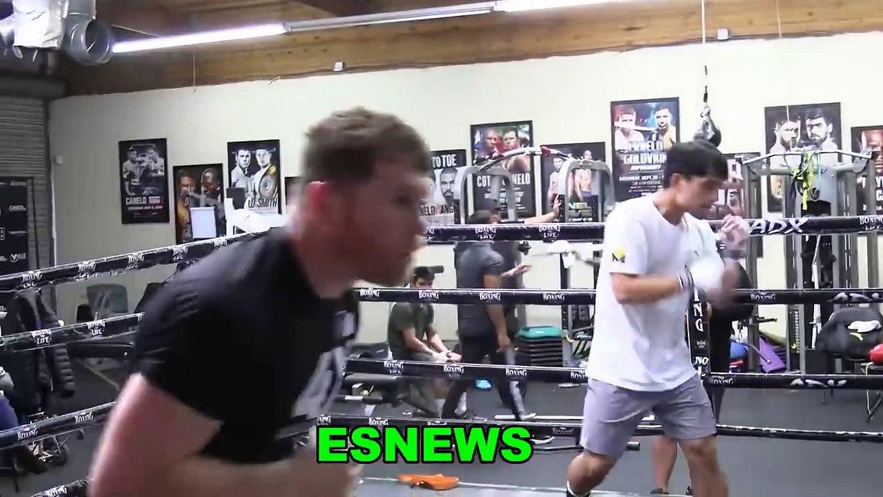 CANELO TEACHING MANNY PACQUIAO SON JIMUEL SOME BOXING MOVES - SOON THE NEXT CHAMP OF PACQUIAO FAMILY