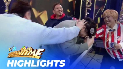 It's Showtime: Meme Vice, IPINASA NA KAY MC ANG KORONA NG PAGIGING BUNOT SA PANANAKIT! (Sexy Babe)