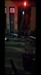 "Sembrava una bomba": i ladri fanno esplodere il bancomat, distrutta una banca a Tavazzano