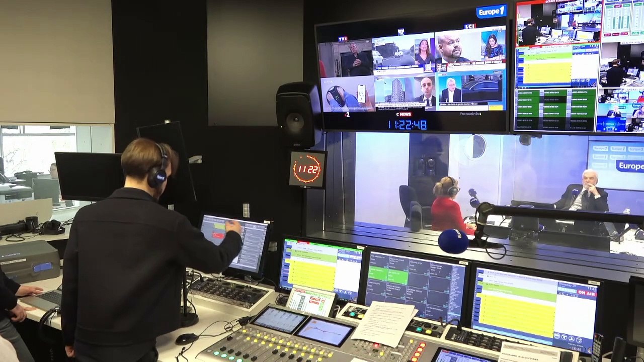 Pascal Praud et vous - Édito de Patrick Cohen sur la fermeture de C8 : «Se réjouir de la mort de confrères, c'est dégueulasse», lance Françoise Laborde