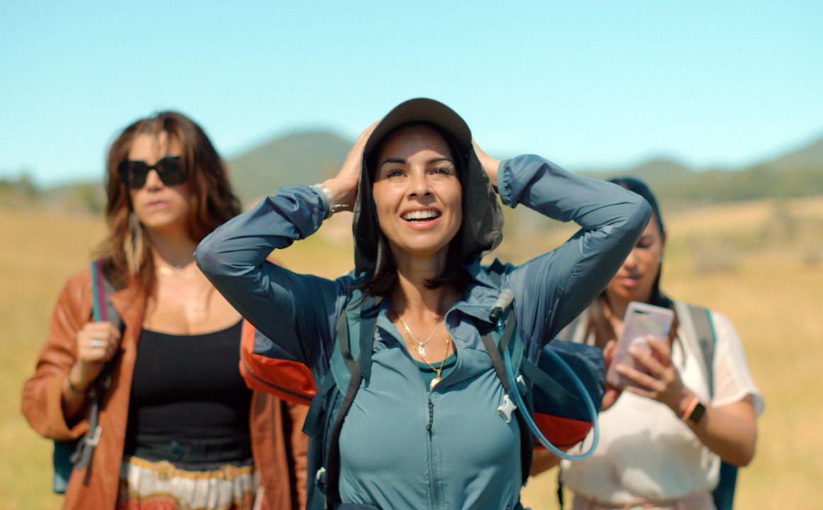 Las Tres Sisters - Trailer