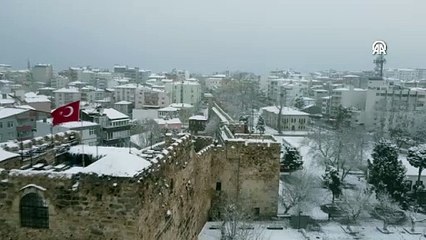 Kar yağışının ardından eşsiz mahzara ortaya çıktı