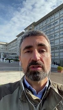 Papa Francesco ricoverato, come sta: le ultime news dal Gemelli - Video