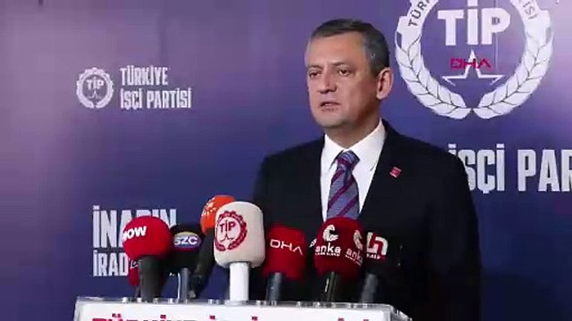 Özgür Özel: İmamoğlu aday olmak için gerekecek imza sayısının üç katına yakınını ilk günde tamamlamıştı