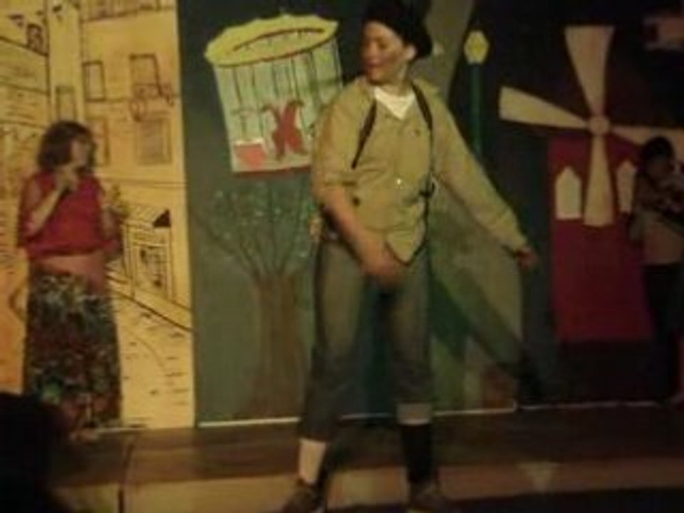 Cynthia twirling (comédie musicale)