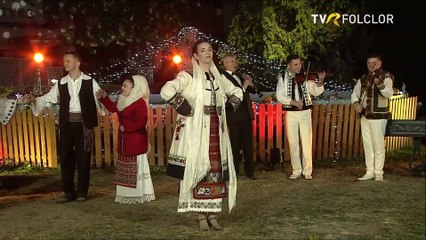 Denisa Popescu - Azi in prag de sarbatoare (Revelion 2025 TVR Folclor)