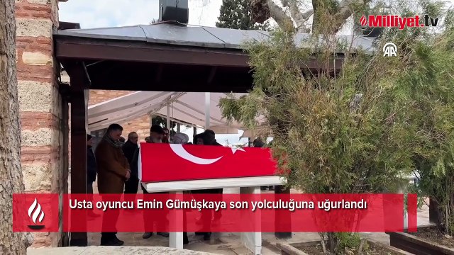 Usta oyuncu Emin Gümüşkaya son yolculuğuna uğurlandı