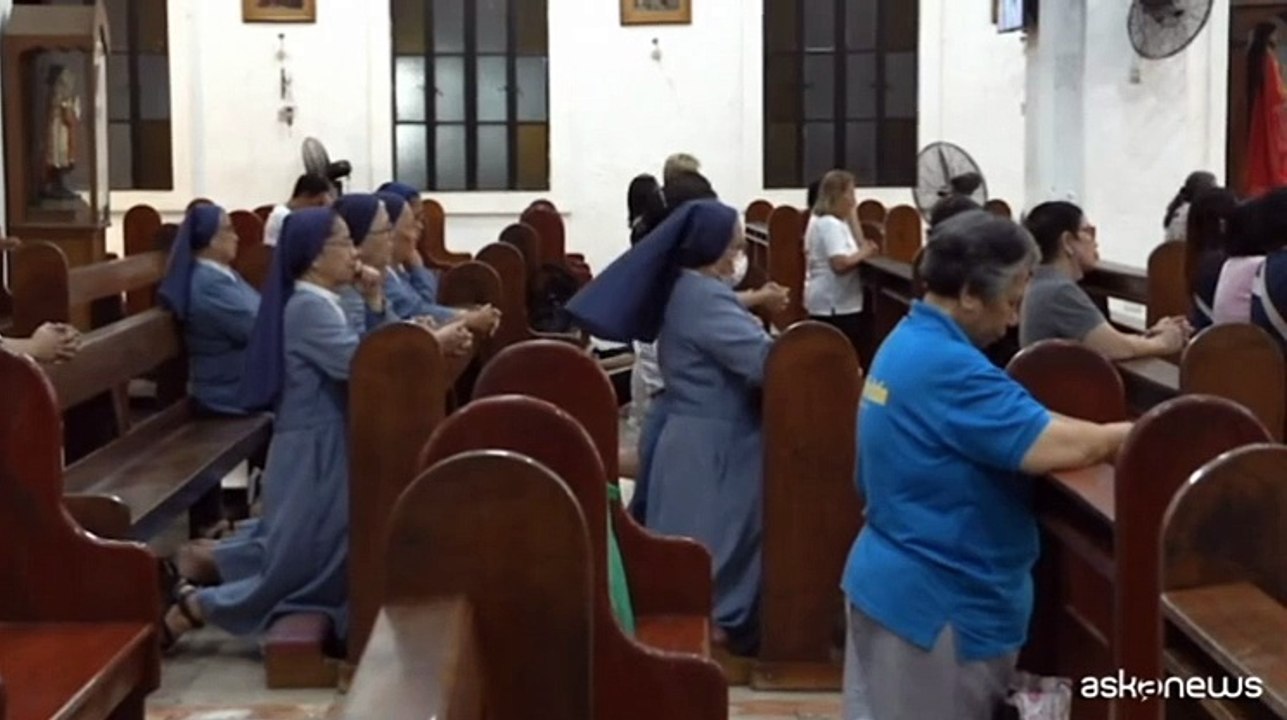 Nelle Filippine i fedeli in ansia per Papa Francesco