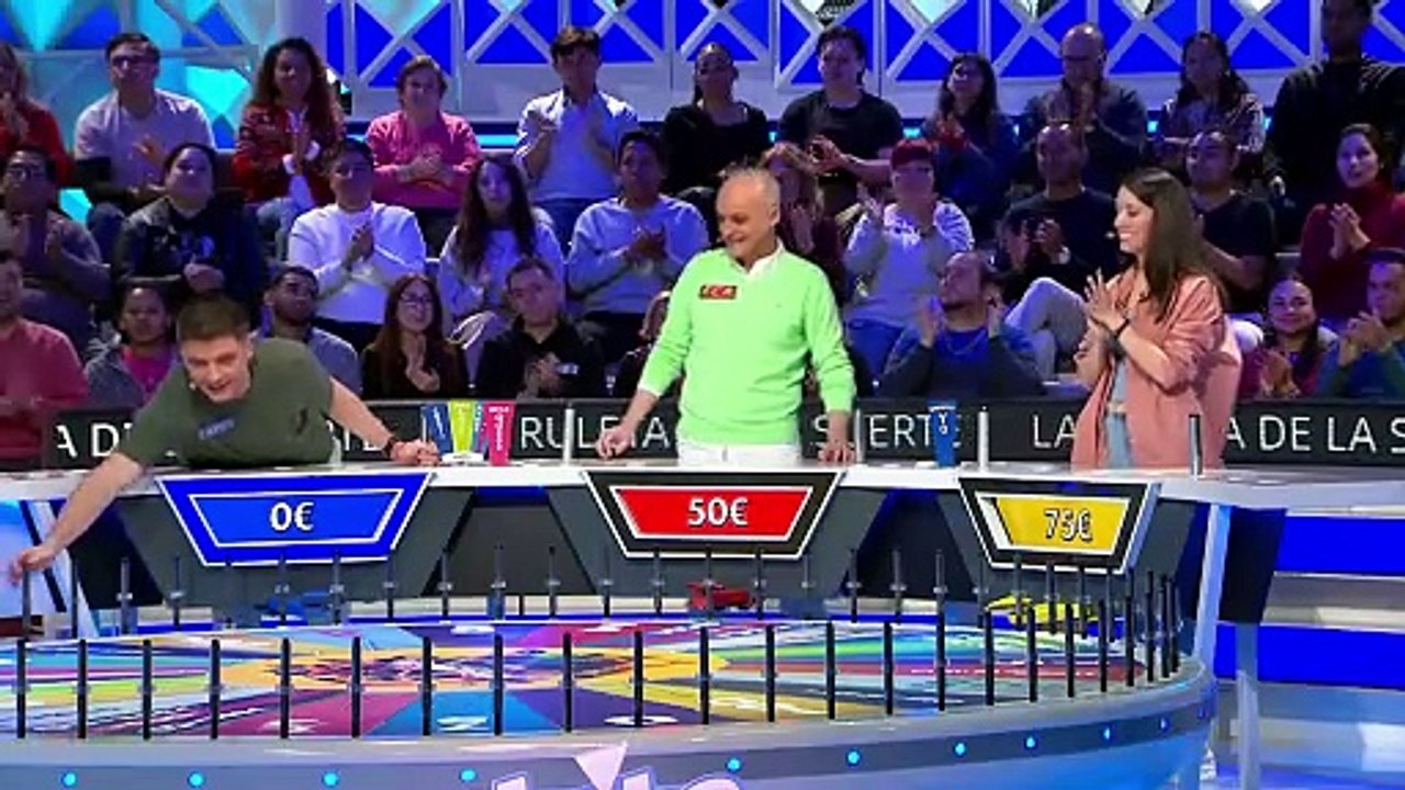 Carlos cae dos veces consecutivas en el gajo del Se lo doy La Ruleta de la Suerte