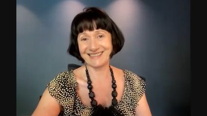 Zeze Polessa vem a Curitiba com musical “Os Olhos de Nara Leão”