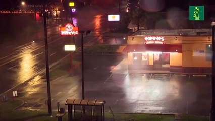 El ciclón Helene pasa a categoría 2 tras tocar tierra en Florida