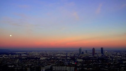 🇲🇫 Une aube au crépuscule. Mais qu'est-ce que je fou là _!_ N°11