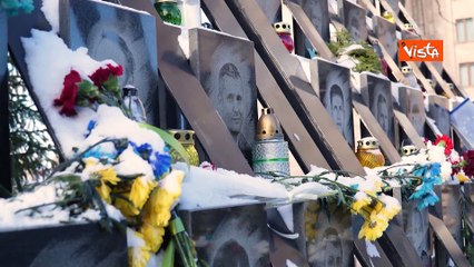 Zelensky rende omaggio ai Centro eroi celesti, vittime proteste del 2014