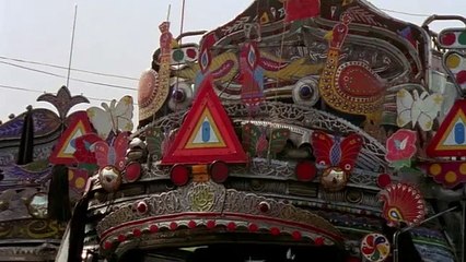 Michael Palin  Travels of a Lifetime E05 - Himalaya  part 1