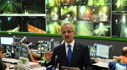 Bakan Uraloğlu: İstanbul'da uçak seferlerinde yüzde 40 oranında erteleme söz konusu olacak