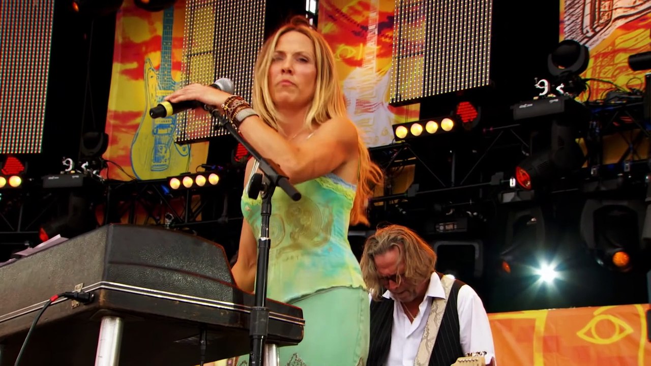 Eric Clapton's Crossroads Guitar Festival 2010 | movie | 2010 | Official Clip