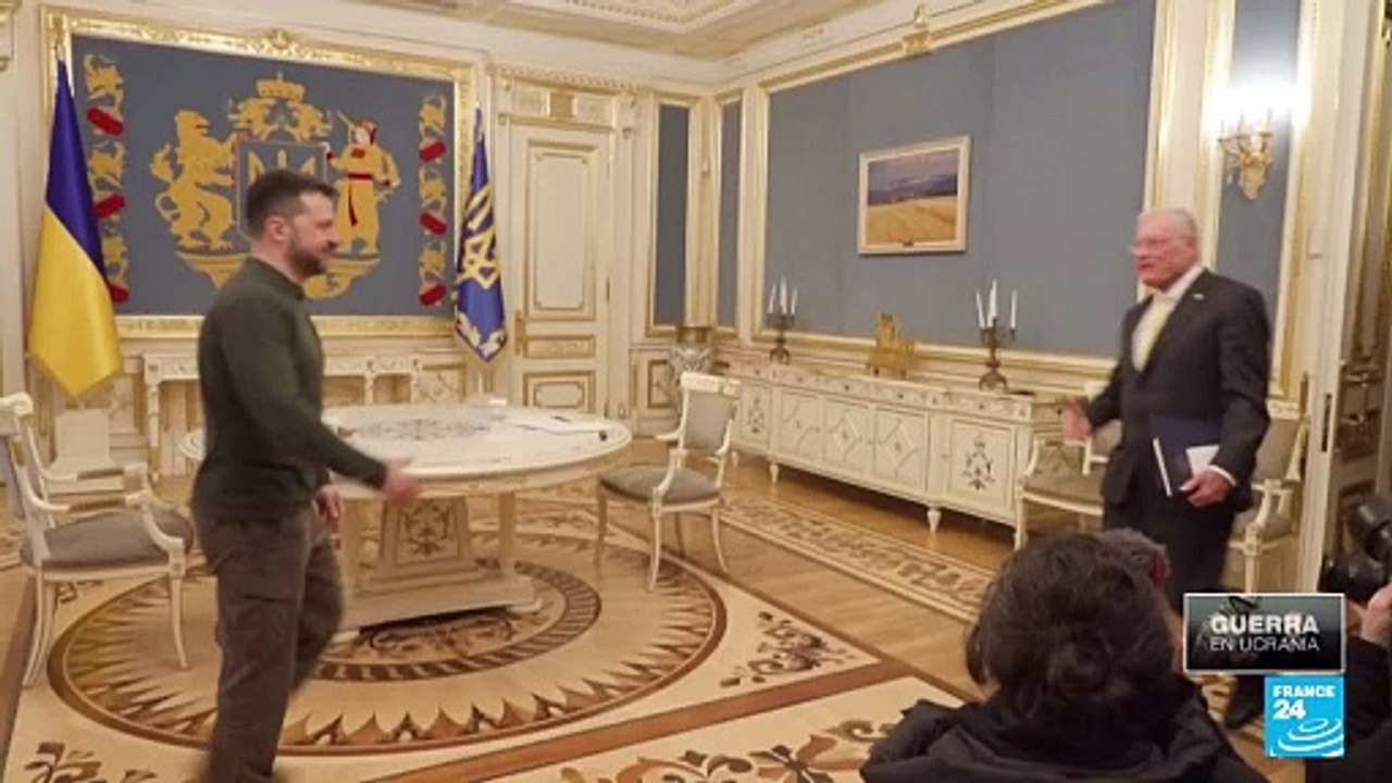 Volodímir Zelenski y Keith Kellogg, enviado de Trump, hablan sobre la guerra a puerta cerrada