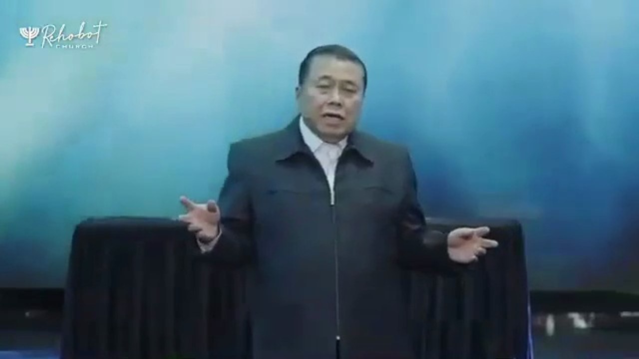 Lagu - Engkau layak