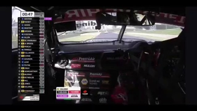 V8 Supercars 2025 Sydney 500 Q1 Golding Close Call
