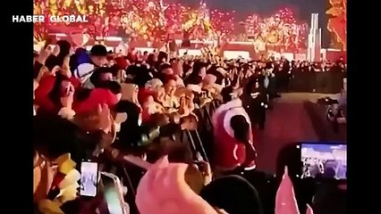 Çin'de arızalanan yapay zeka robot insanlara böyle saldırdı