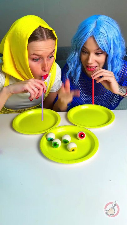 Candy Challenge with a TWIST! 🍬