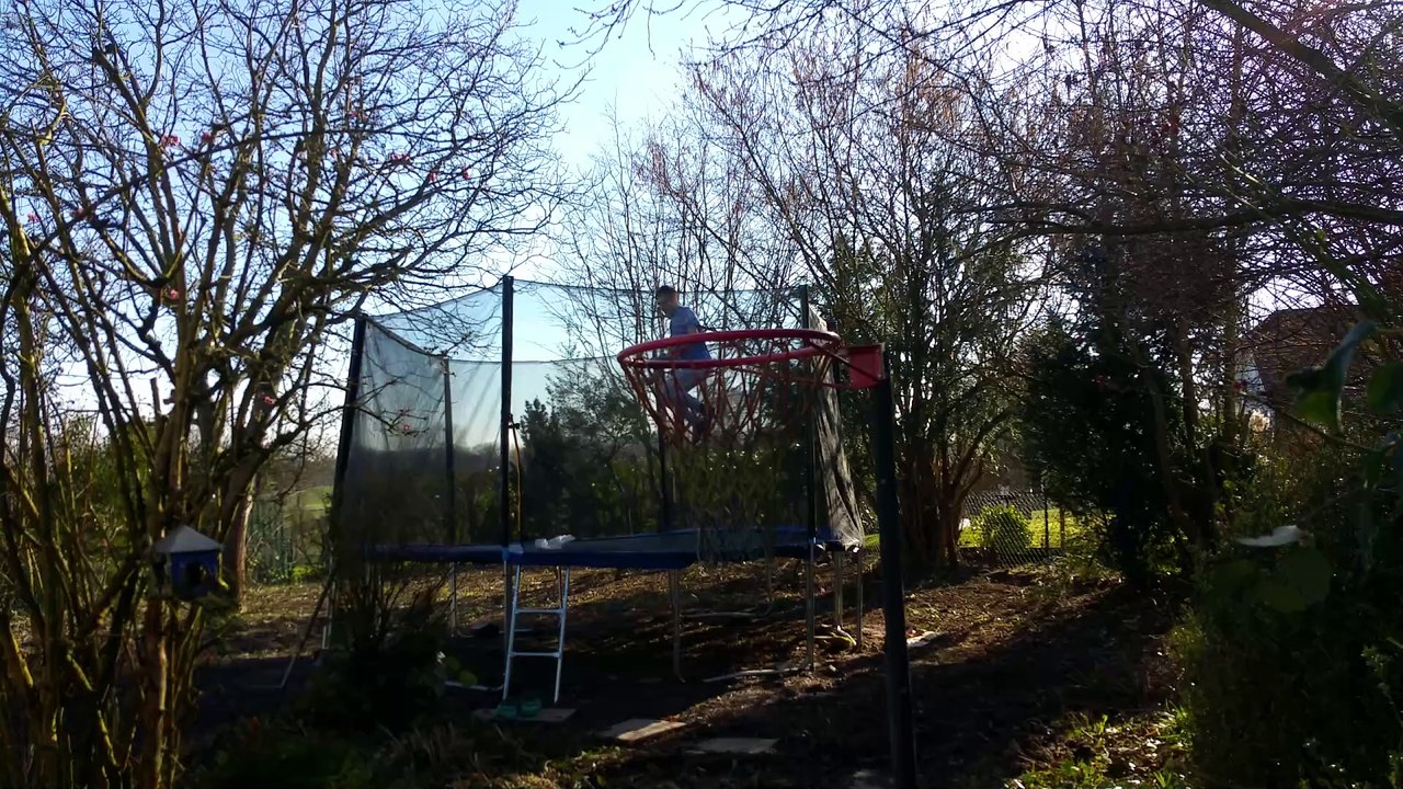 trampoline jumping 2018-02-18