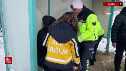 Bartın'da trafik kazası yapan sürücü dolmuş durağında ambulans bekledi