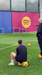 Szczęsny Incolpevole: Gol Impossibili di Yamal e Lewandowski durante l'Allenamento del Barcellona ⚽